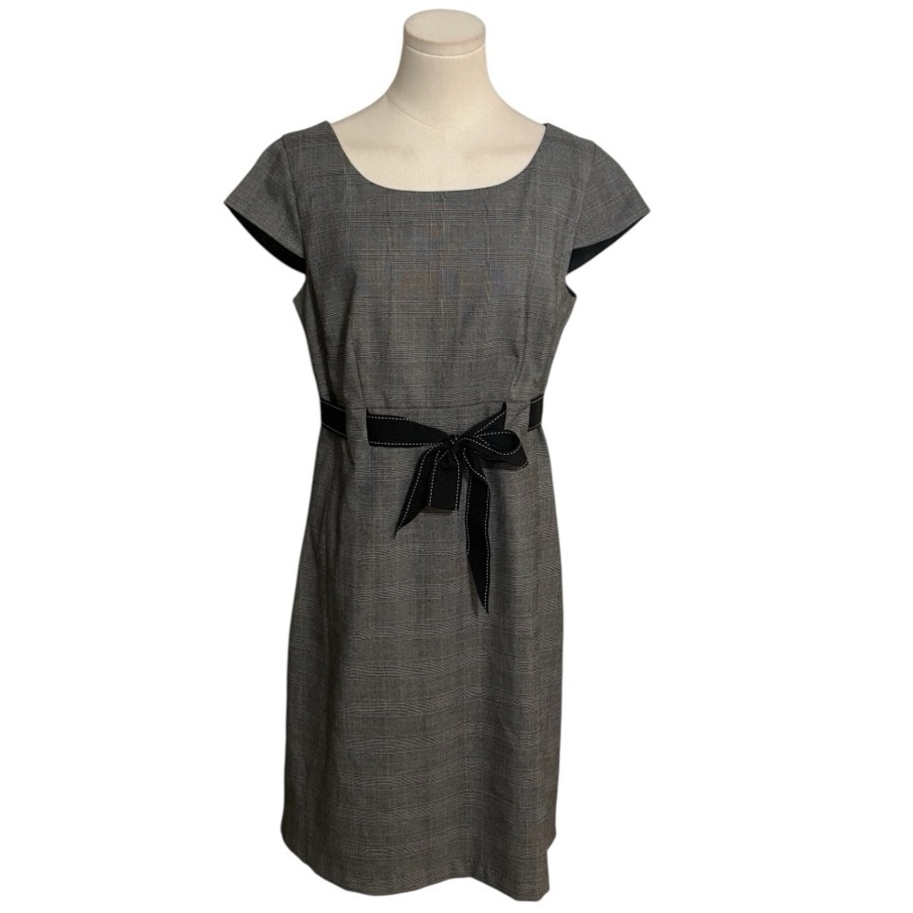 DRESSBARN Gray Dress Black Bow Sheath Mini Midi Size 8 Business Work‎ Party Date
